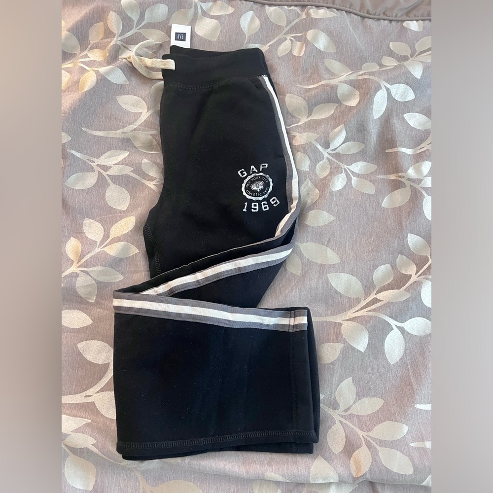 Gap Kids Black Sweat Pants With Gray Stripe Sz L (10)